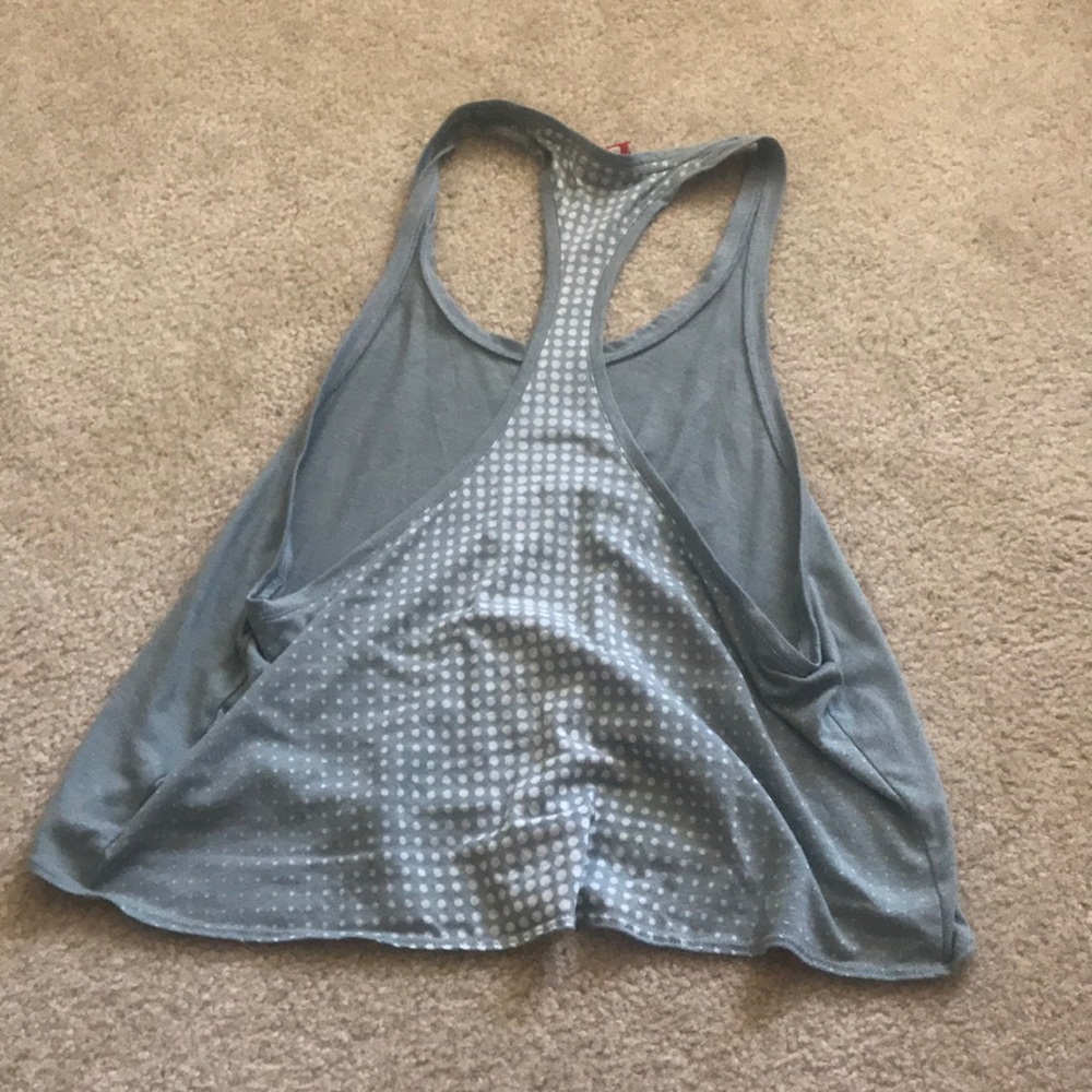 Nike Razorback Tank - Picture 3 of 3